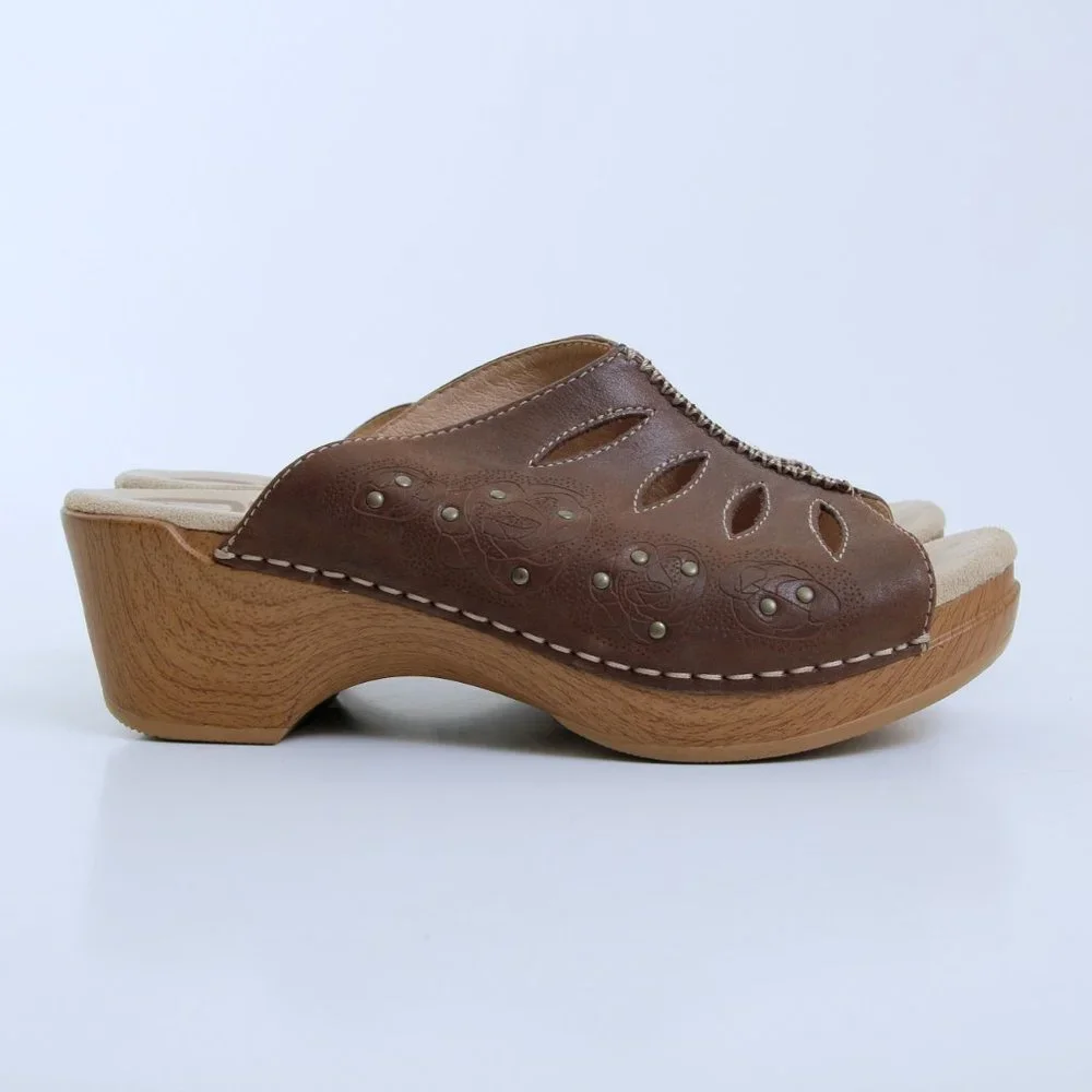 Dansko Sheri Leather Wedge Sandals